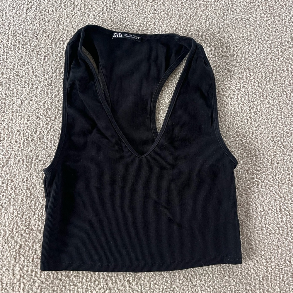 Black Sleeveless Top